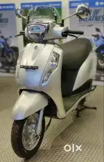 Suzuki access 125 silver color