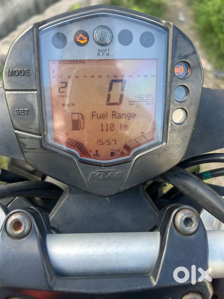 Ktm duke 200 abs less drive