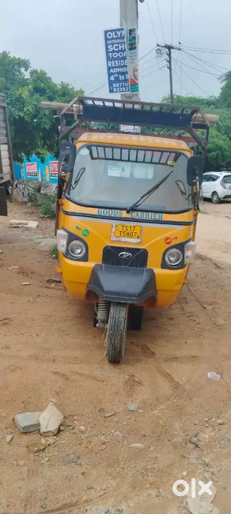 Mahindra Alfa BS4 2020