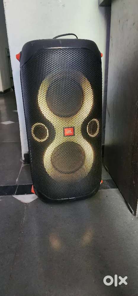 JBL Speaker party box 110