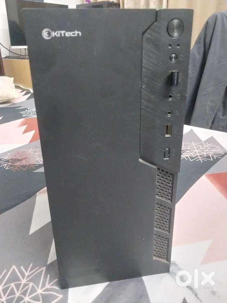 Computer for sale with monitor 8500