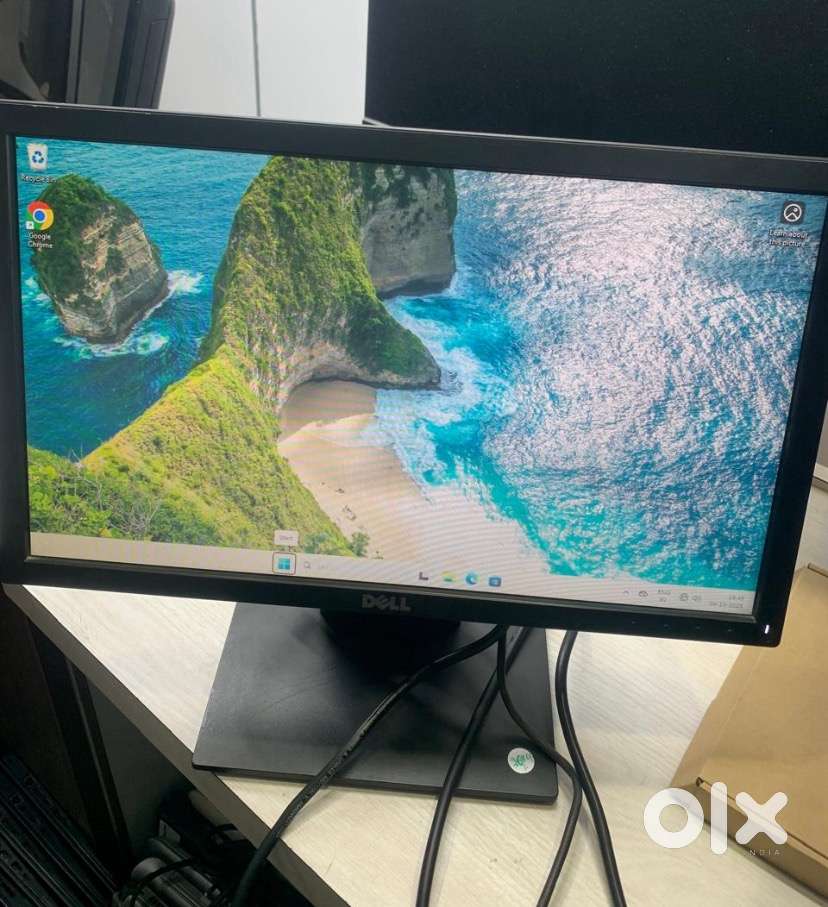 Dell E1916HV/Monitor /19inch  Good working /VGA port/Warranty