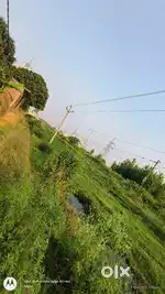 ये भूमि रेलवे लाइन पास है इसके पेपर पूरे हैं   तो संपर्क करें
