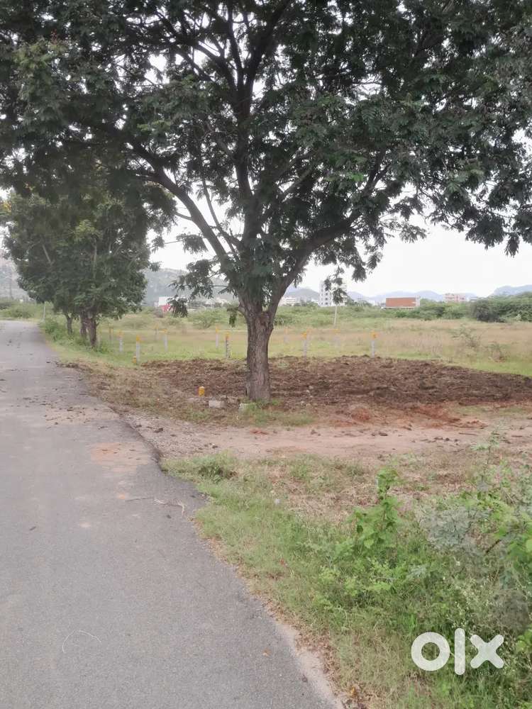 East to South Corner plot