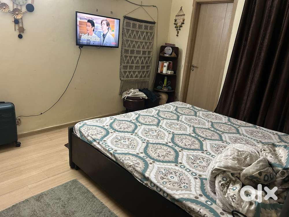 Female Flatmates needed  4BHK fully furnished  Express Greens M1
