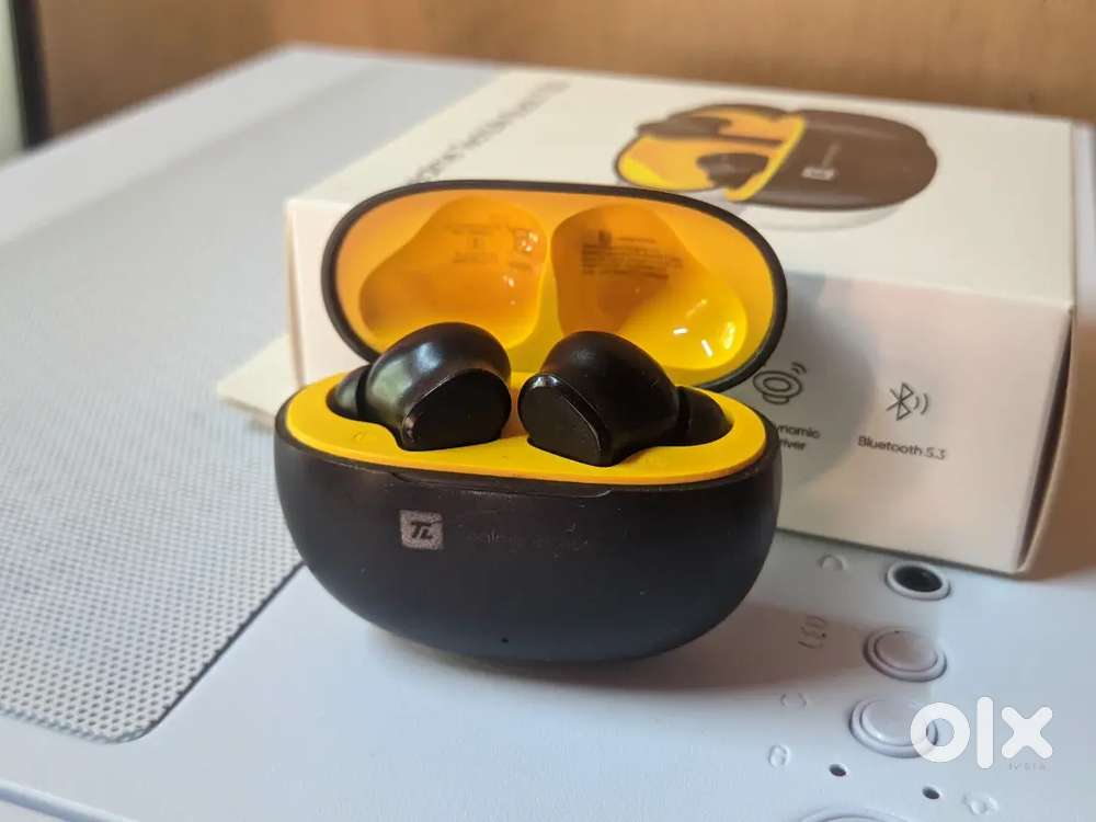 realme Techlife Buds T100 / excellent condition