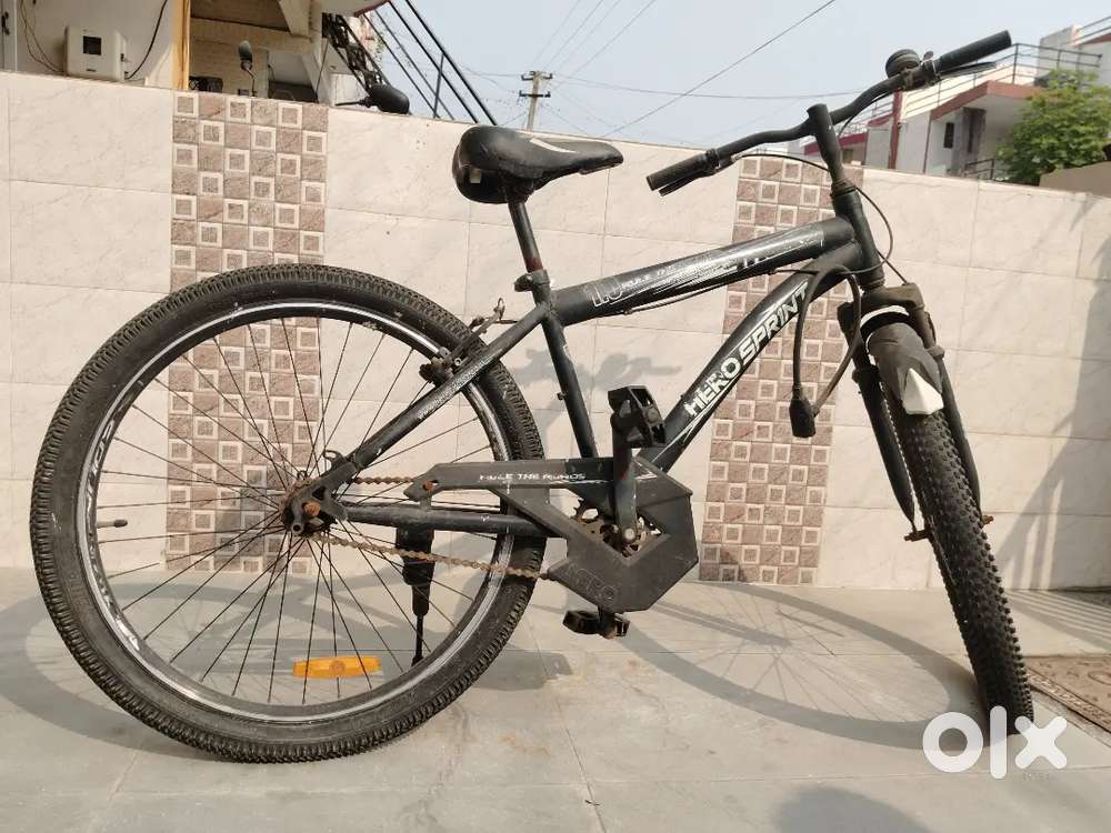 Hero sprint cycle in ready to use condition