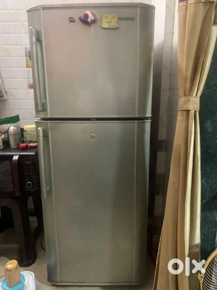 SAMSUNG Fridge