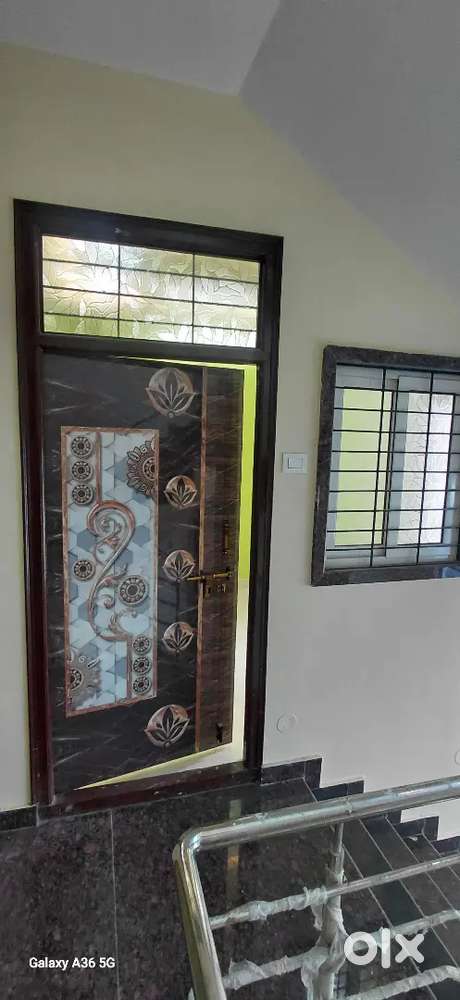 1bhk and 2bhk semifurnished rental flats availiable at Tolichowki