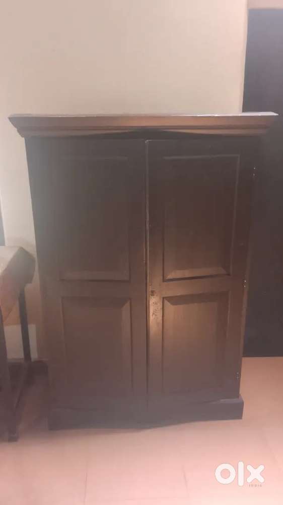 Traditional Jackwood Almirah
