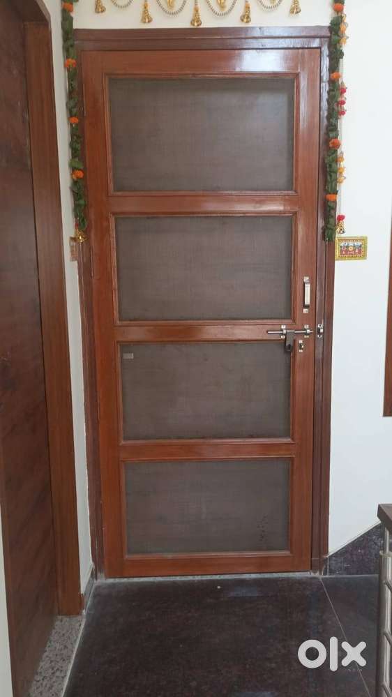 1 Room 1 Ha;; with attached Kitchen Bathroom OTS ( for Family)