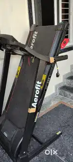 Aerofit Thread Mill