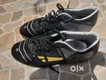 Football shoes