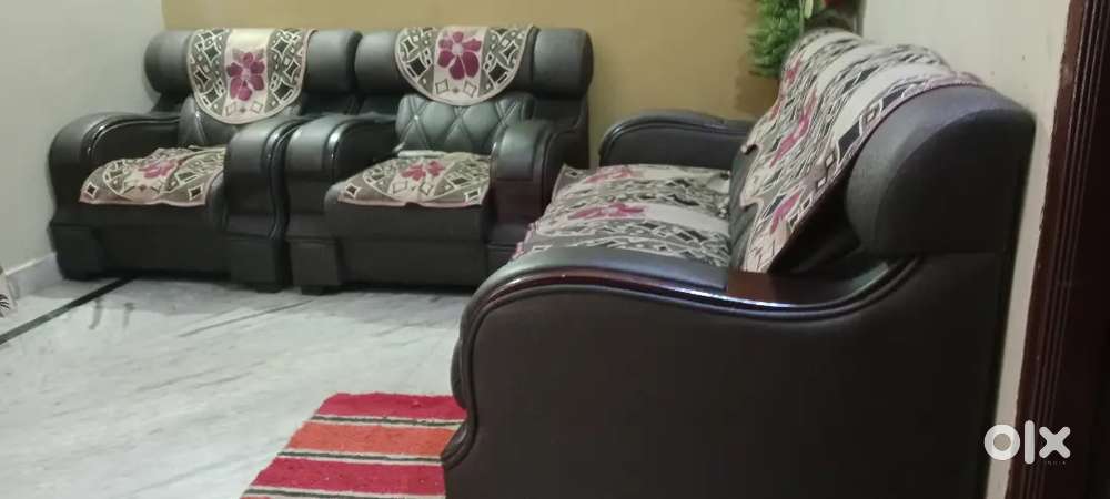 Sofa for sell in good condition 3 + 1+1