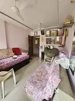 2Bhk Higher Floor in Chembur
