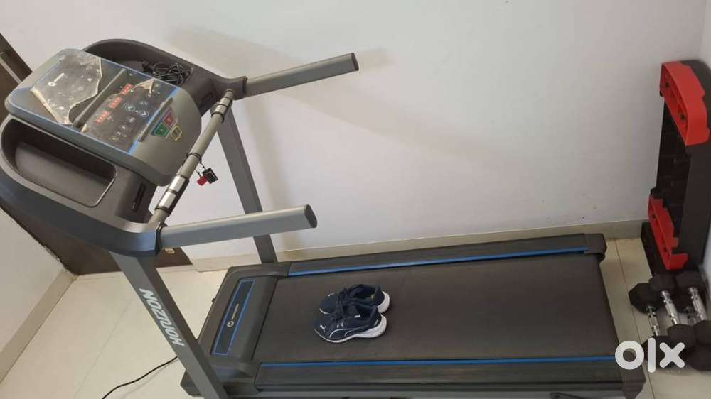 treadmill  Horizon Compnay