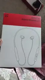 OnePlus earphones