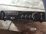 Amplifier for speaker