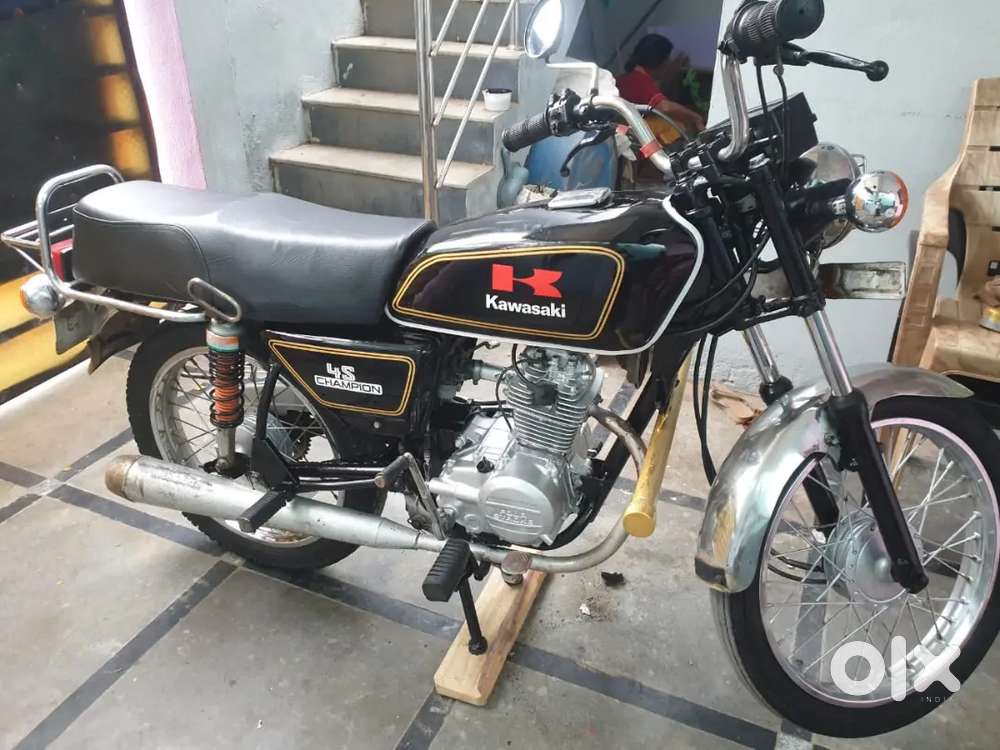 Bajaj kawasaki 4s champion good condition modified