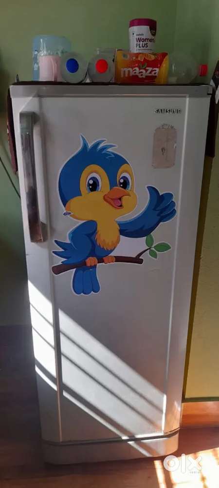 LG SAMSUNG GODREJ Refrigerator or washing machine available