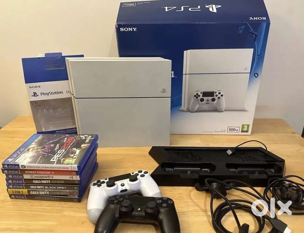 Sony PlayStation 4 Slim 500GB Console Glacier White 2 controllers