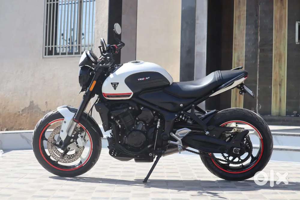 Triumph Trident 660