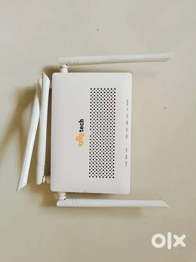 Syrotech Fiber optic Router