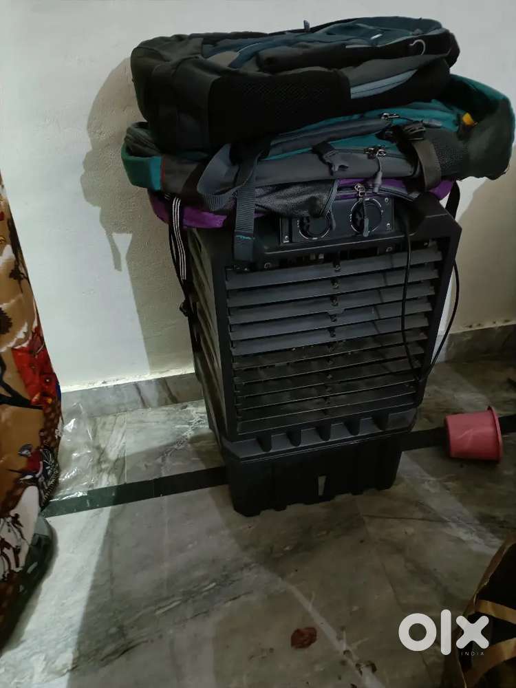 Cooler - selling date between 28 dec - 5 jan