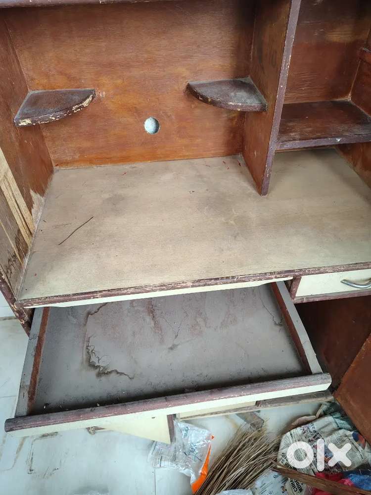 Computer/Study Table