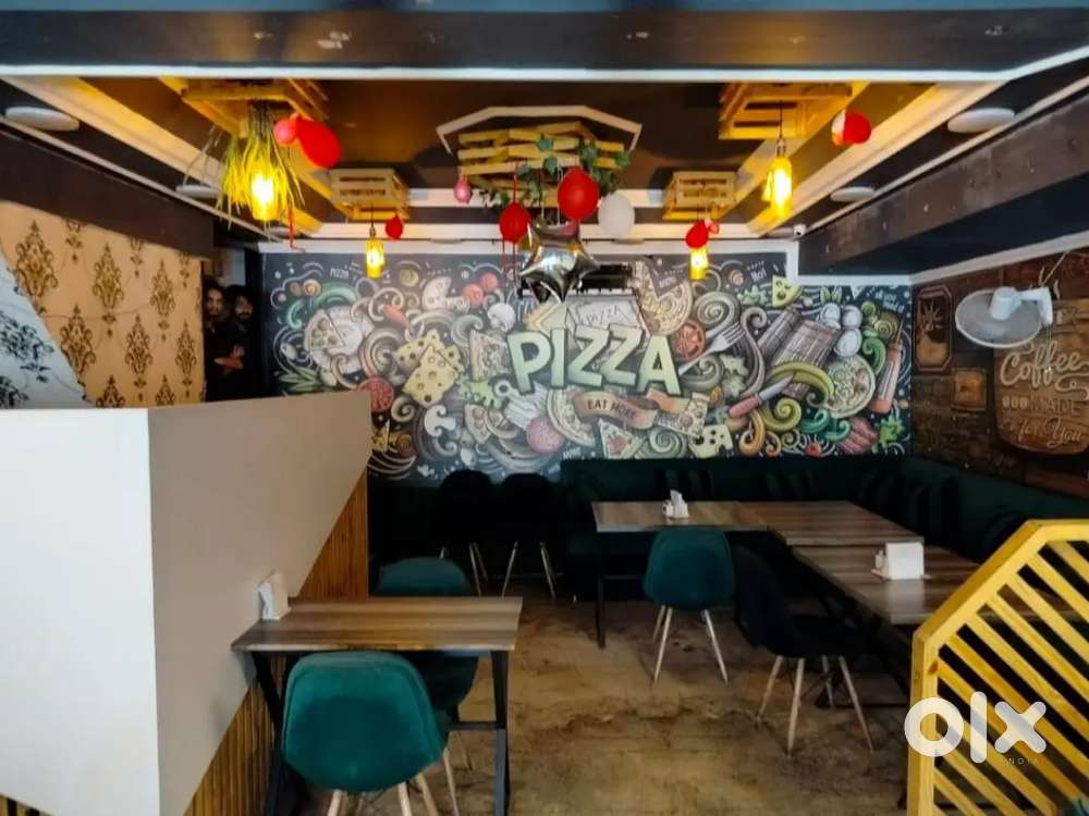 Job in ROMS PIZZA LONI 2 no bus stand