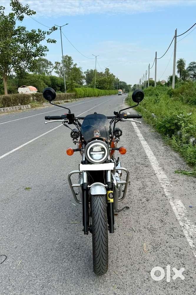 Interceptor 650