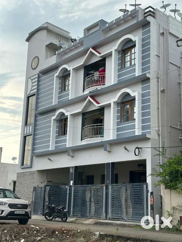 2BHk with Balcony at 2nd floor in renga nagar