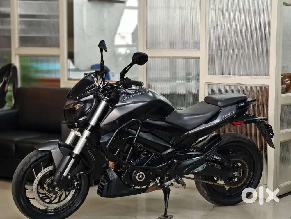 BAJAJ DOMINAR 400