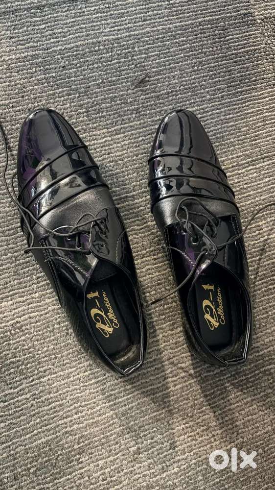 Formal shoes