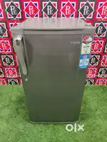 290¥~ CROMA 170 Ltrs Refrigerator full silver Colour Amazing collectio