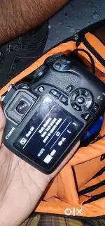 Canon 1500D