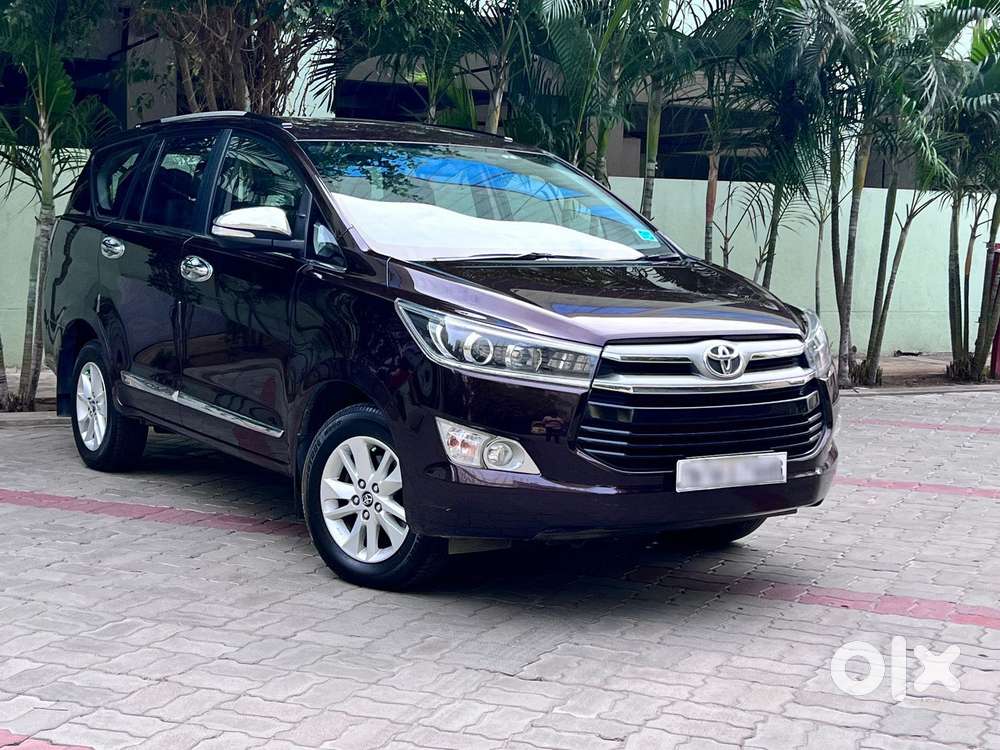 Toyota Innova Crysta 2.4 G Plus MT 7 STR, 2018, Diesel