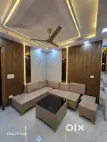 100sq Yards L Type indipendent 3Bhk Flat With lift car parking