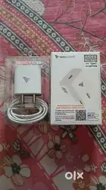 VAKU Luxos 20W type-c to lighting