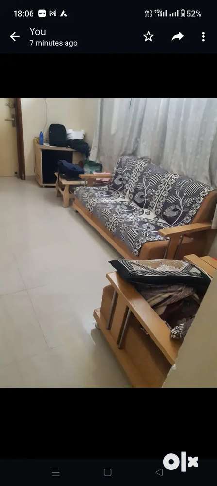 Required girl for Flat sharing