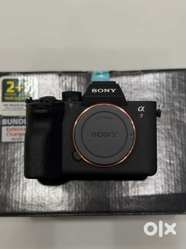 SONY A7 M4