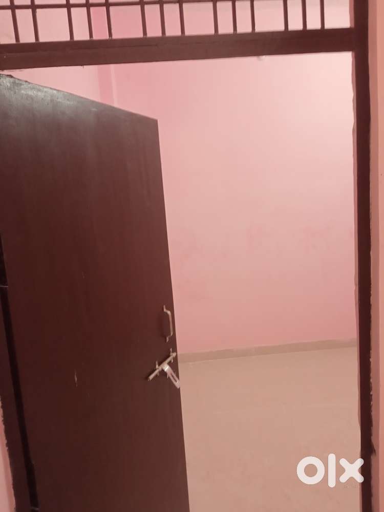 Independent rooms for students for 4000