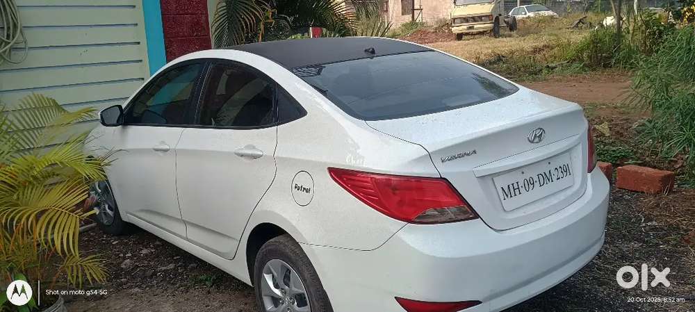 Hyundai Verna 2015