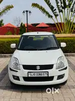 Maruti Suzuki Swift VXi CNG, 2011, CNG & Hybrids