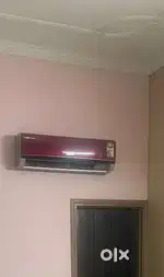 1 ton voltas split AC for sale