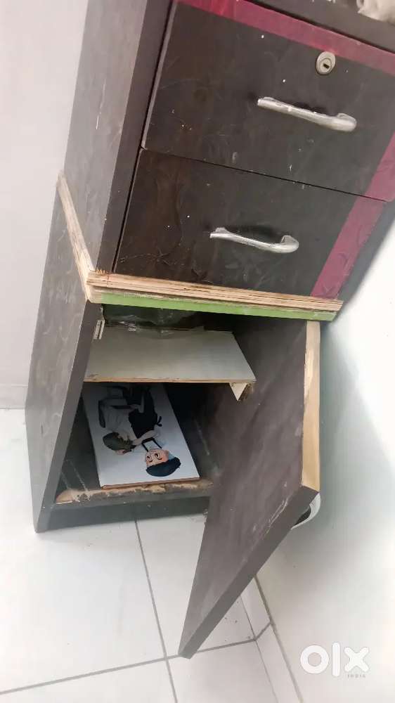 Wooden box