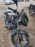 Bajaj pulser 125 , march 2020 model ( carburettor)