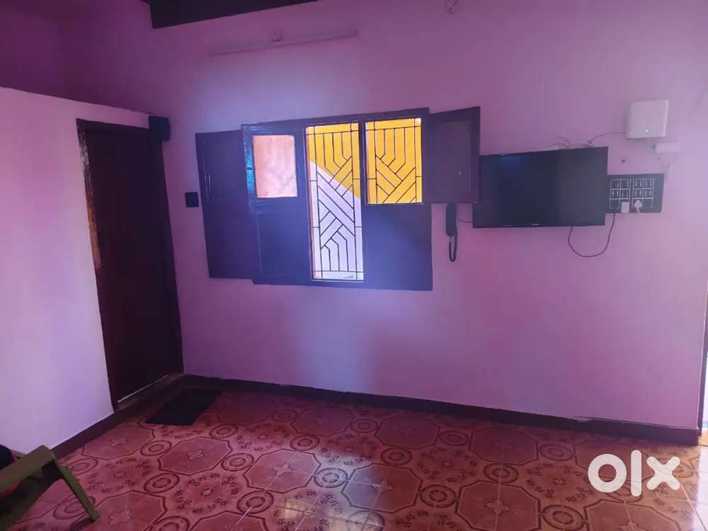 House for lease in kodikulam k.pudur