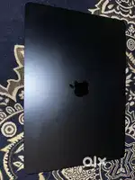 Macbook air m3 15.3 inches Ram 8gb / 256gb
