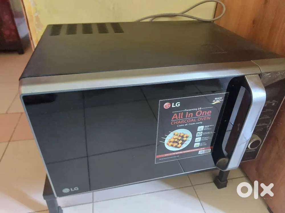 LG Microwave oven